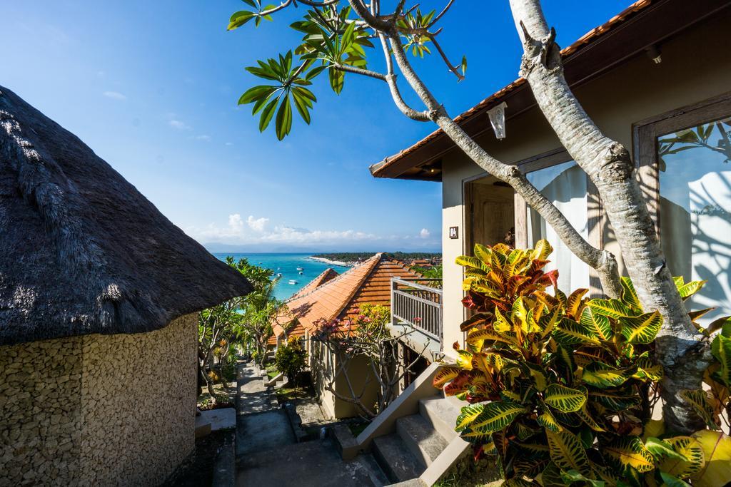 נוסה-למבונגן Ware Ware Surf Bungalow Lembongan מראה חיצוני תמונה