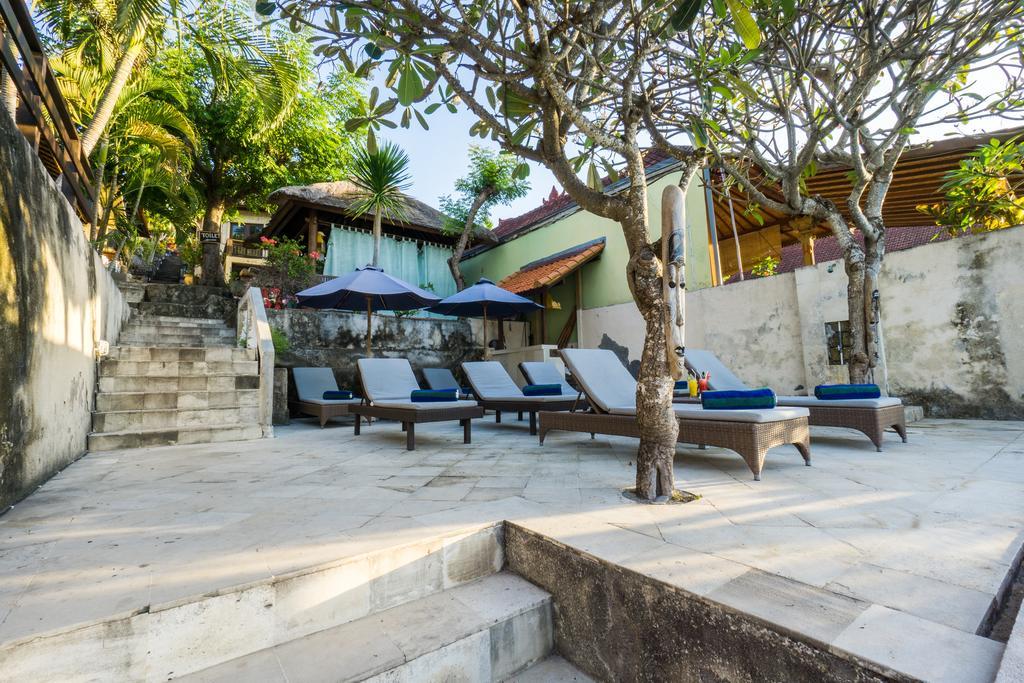 נוסה-למבונגן Ware Ware Surf Bungalow Lembongan מראה חיצוני תמונה