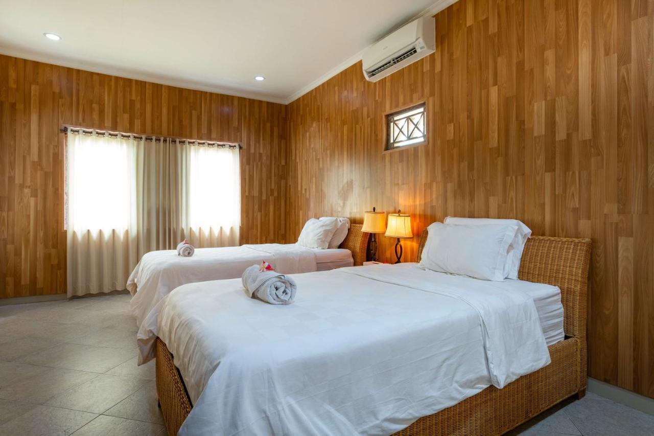 נוסה-למבונגן Ware Ware Surf Bungalow Lembongan מראה חיצוני תמונה