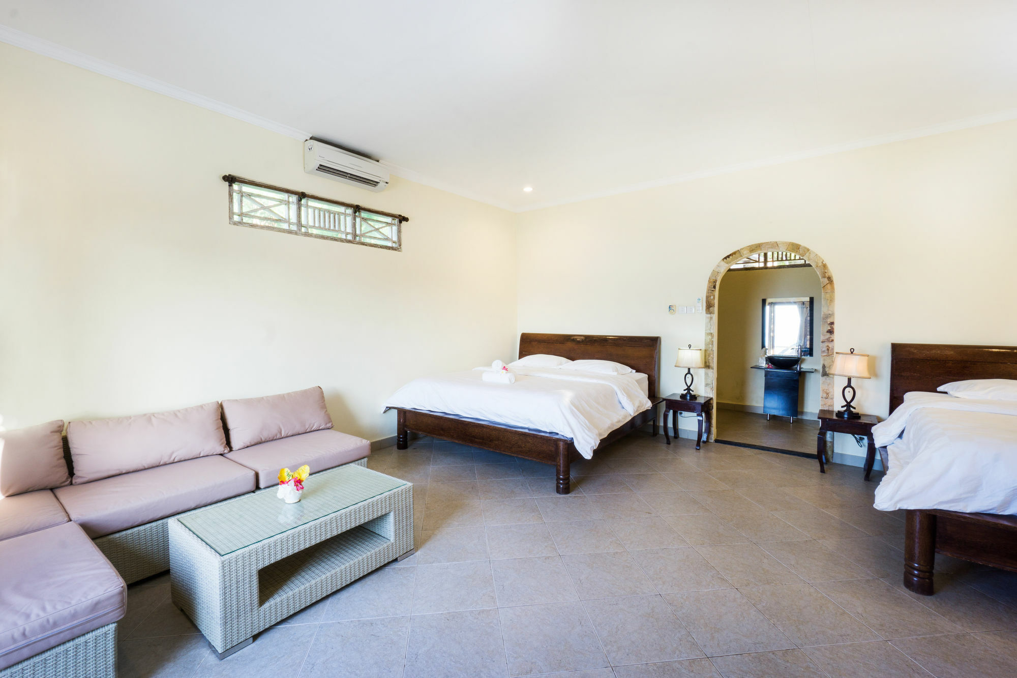 נוסה-למבונגן Ware Ware Surf Bungalow Lembongan מראה חיצוני תמונה