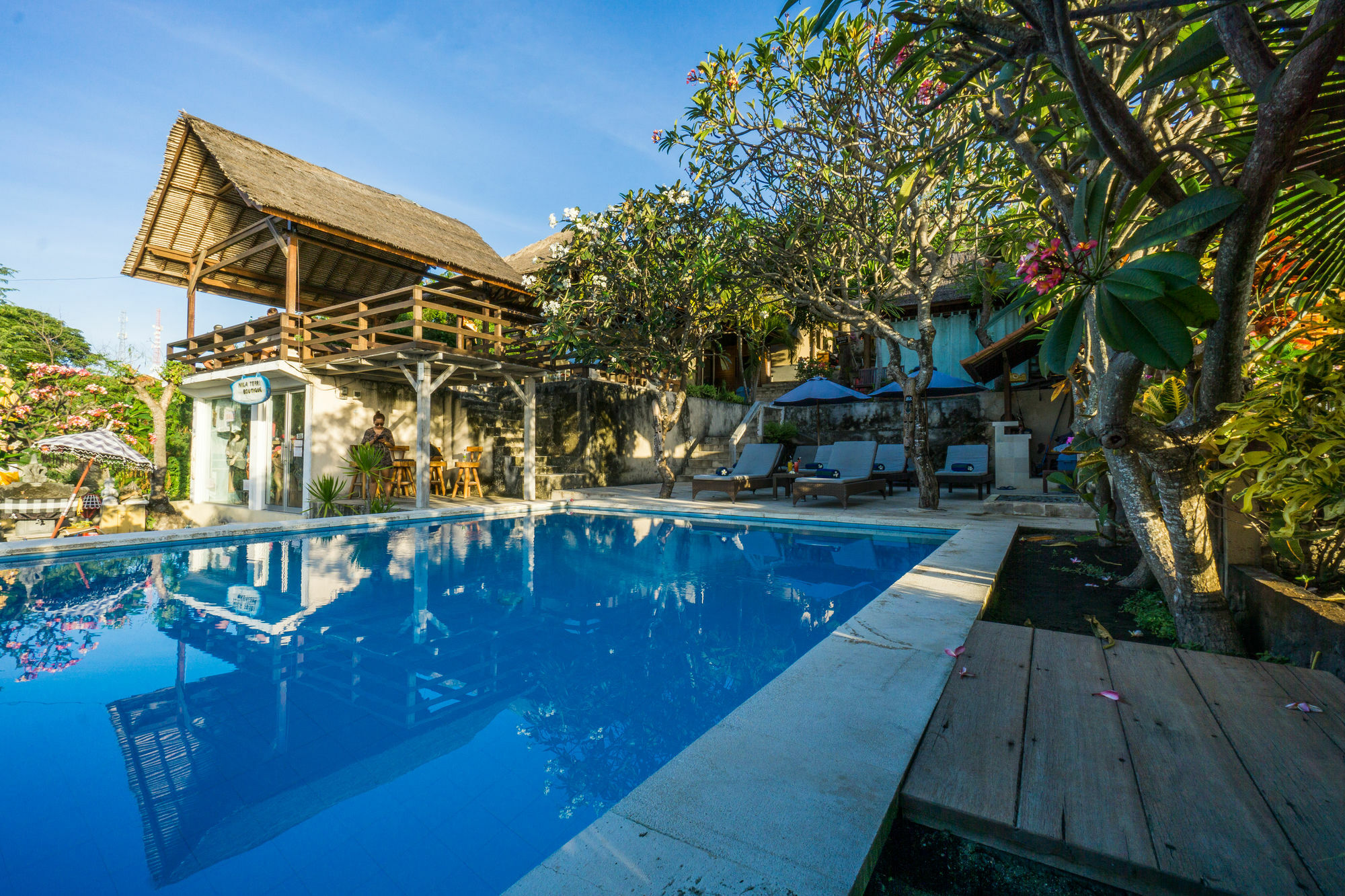 נוסה-למבונגן Ware Ware Surf Bungalow Lembongan מראה חיצוני תמונה